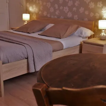 Bed and Breakfast La Maison Des 4 M Lavelanet