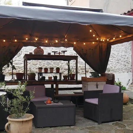 Bed and Breakfast La Maison Des 4 M *
